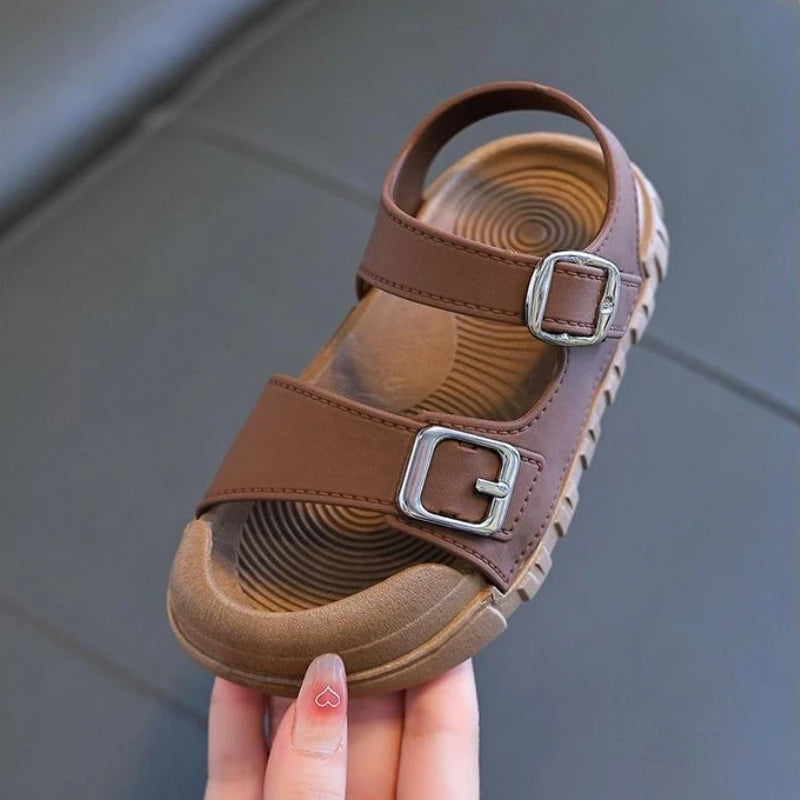 キッズサンダル・バックル付きサマーシューズ｜滑り止め付き子ども用サンダル｜歩きやすい軽量サンダル｜おしゃれサマーフットウェア｜子ども用アウトドアサンダル